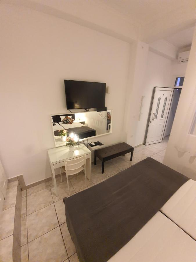 Sunset_Apartments Only 15 Meters From The Sea ネオス・マルマラス エクステリア 写真