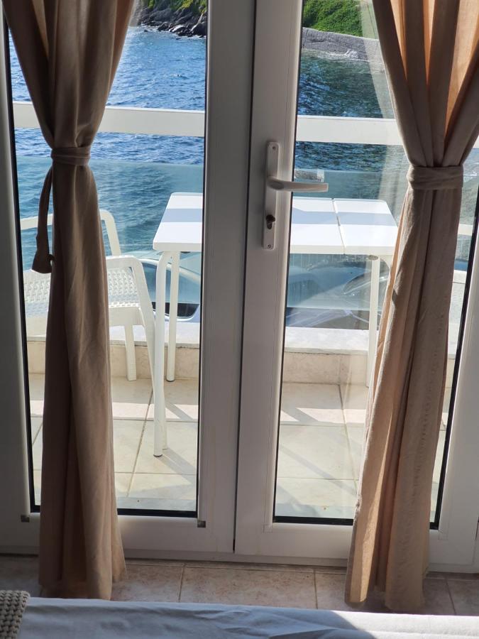 Sunset_Apartments Only 15 Meters From The Sea ネオス・マルマラス エクステリア 写真