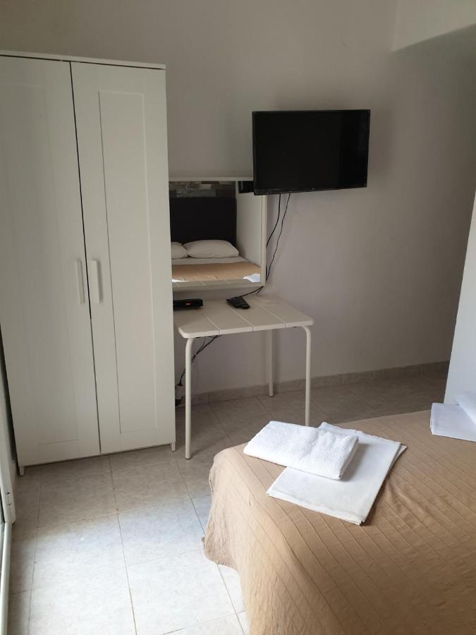 Sunset_Apartments Only 15 Meters From The Sea ネオス・マルマラス エクステリア 写真