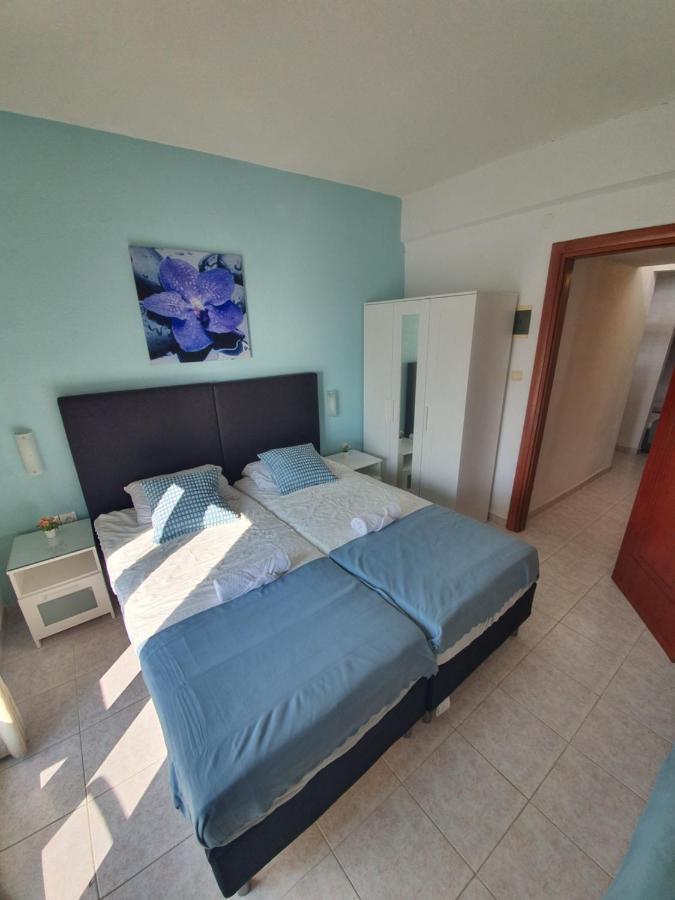 Sunset_Apartments Only 15 Meters From The Sea ネオス・マルマラス エクステリア 写真