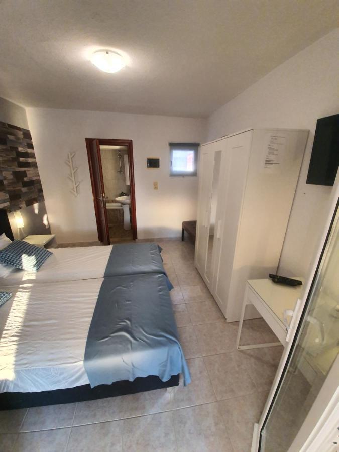 Sunset_Apartments Only 15 Meters From The Sea ネオス・マルマラス エクステリア 写真