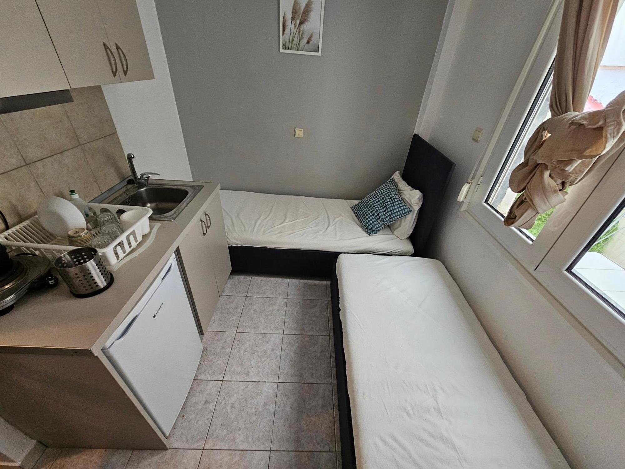 Sunset_Apartments Only 15 Meters From The Sea ネオス・マルマラス 部屋 写真